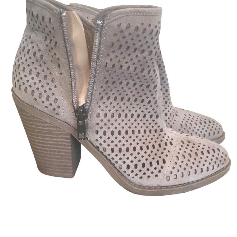 Spirit Ankle Boots Size 6.5 Medium - Picture 3 of 7